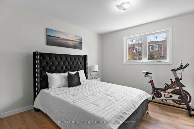 Additional image 18 of 34 Jayfield Rd