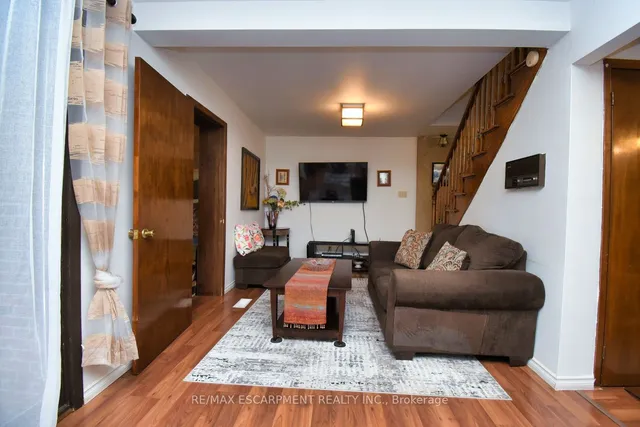 Additional image 14 of 162 Beland Ave