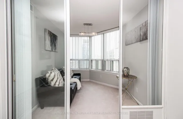 Additional image 18 of 88 Corporate Dr Unit 2219