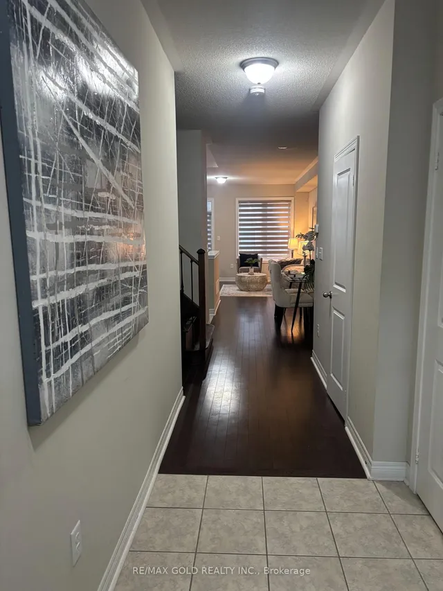 Additional image 3 of 111 Finegan Circ