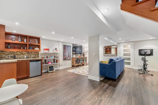 Additional image 30 of 22 Crang Ave