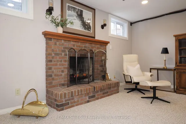 Additional image 34 of 405 Glasgow St Unit 6