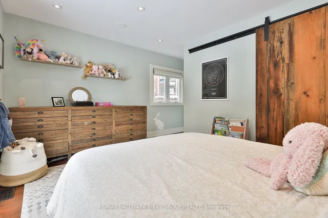 Additional image 31 of 14 Delaware Ave