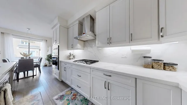 Additional image 14 of 644 Kennedy Circ