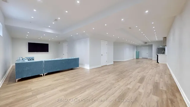 Additional image 32 of 25 Fann Dr