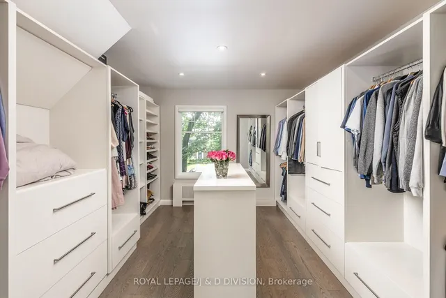 Additional image 23 of 188 Glencairn Ave