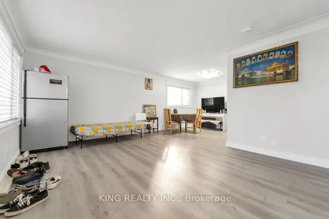 Additional image 4 of 436 East 14th St