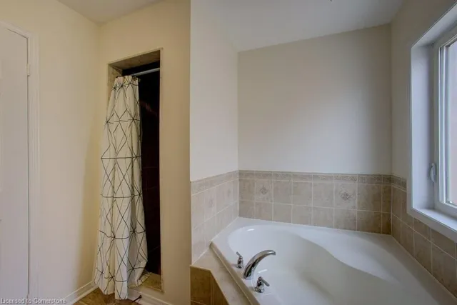 Additional image 25 of 27 Portrush Trail