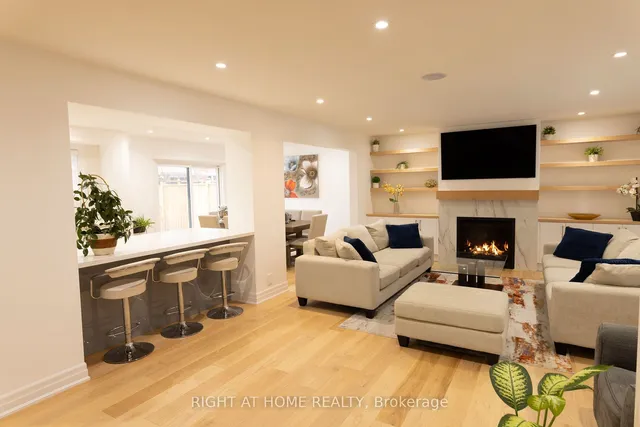 Additional image 10 of 22 Silverthorne Bush Dr