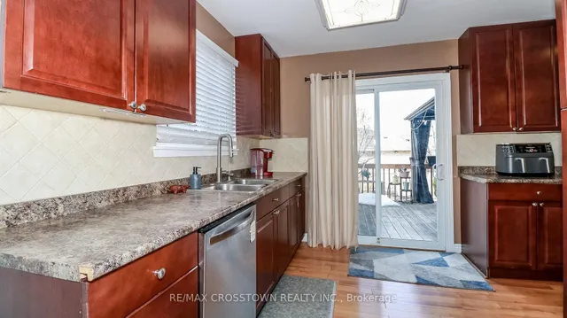 Additional image 22 of 2 Gatewood Dr