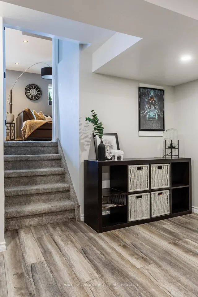 Additional image 34 of 98 Forestgate Dr