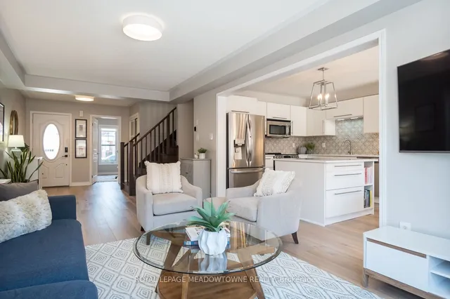 Additional image 12 of 465 Tyrone Cres