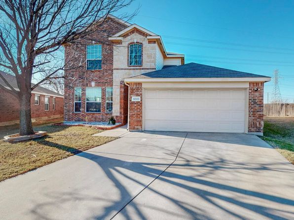 6321 Stone Lake Dr, Fort Worth, TX 76179