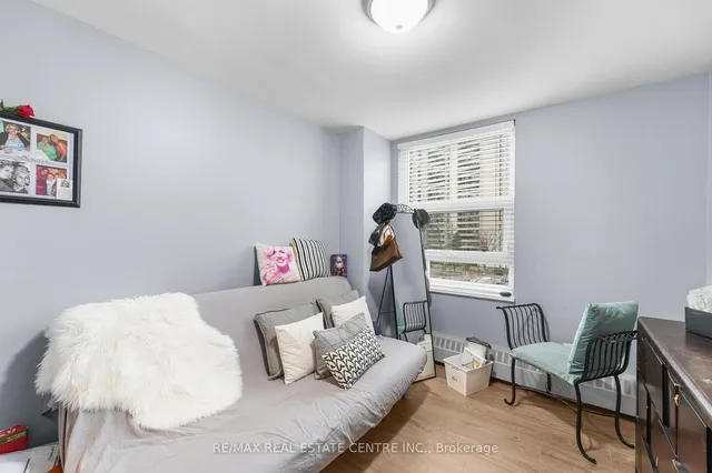 Additional image 28 of 455 Sentinel Rd Unit 404