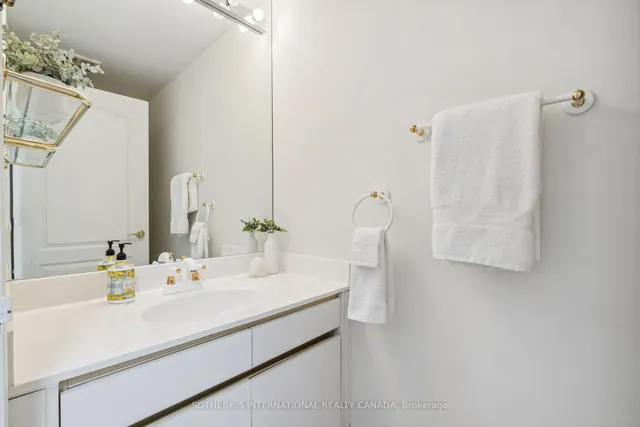 Additional image 35 of 30 Greenfield Ave Unit PH11