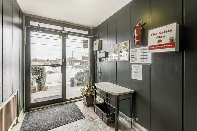 Additional image 3 of 136 Portland St