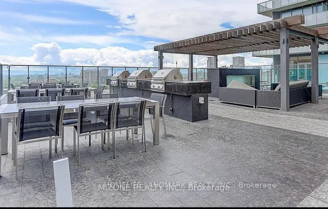 Additional image 8 of 1000 Bay St Unit 1110