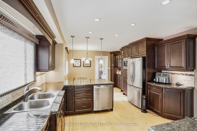 Additional image 6 of 82 Stoney Brook Dr