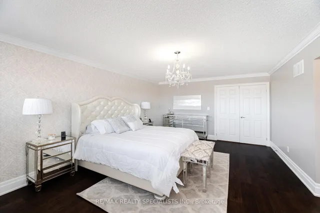 Additional image 21 of 122 Teal Crest Circ