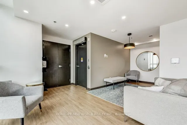 Additional image 28 of 60 Charles St Unit 1802