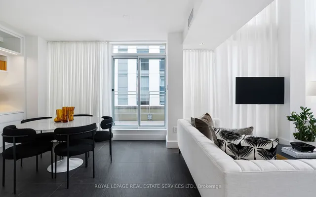 Additional image 14 of 80 Cumberland St Unit PH1903