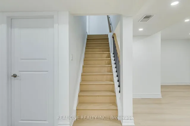 Additional image 38 of 45 Hepworth Dr