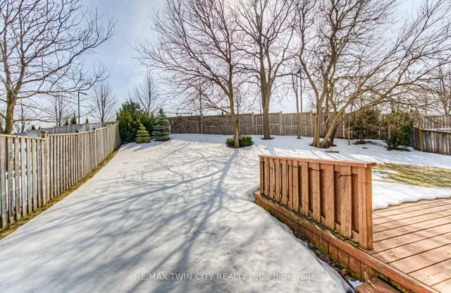 Additional image 44 of 159 Riehm St