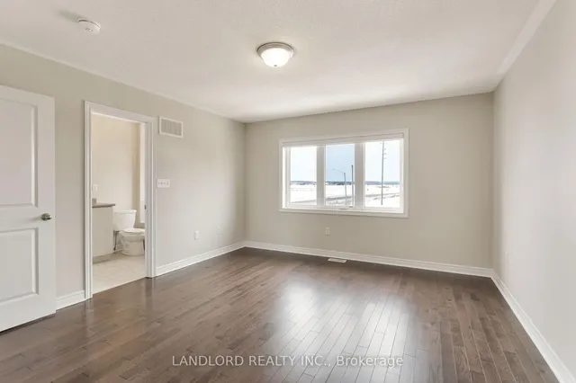 Additional image 24 of 116 Finegan Circ