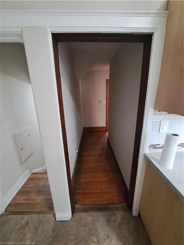 Additional image 13 of 70 Royal Ave