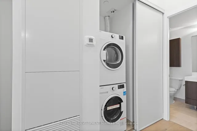 Additional image 30 of 3100 Keele St Unit 1207