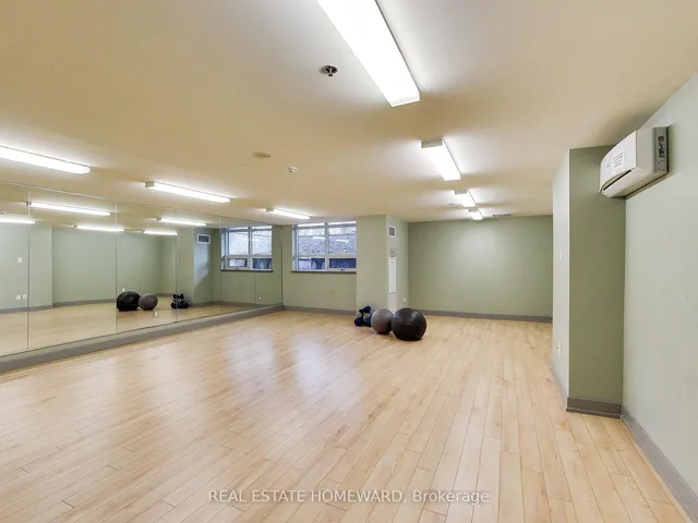 Additional image 18 of 816 Lansdowne Ave Unit 406