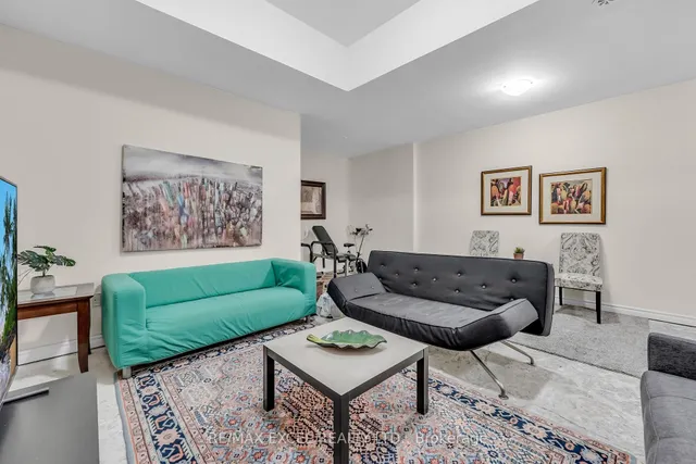 Additional image 33 of 9 R Clintwood Gate Unit 33