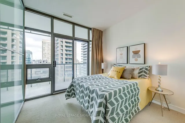 Additional image 24 of 33 Charles St Unit 2009