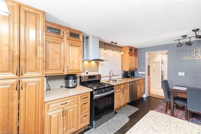 Additional image 17 of 243 Federal St