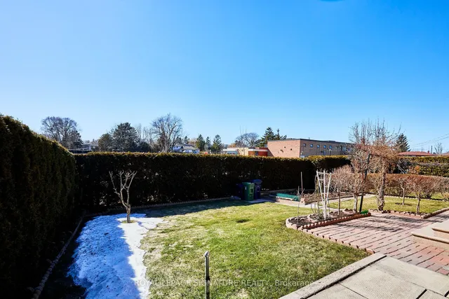 Additional image 23 of 88 Gooderham Dr