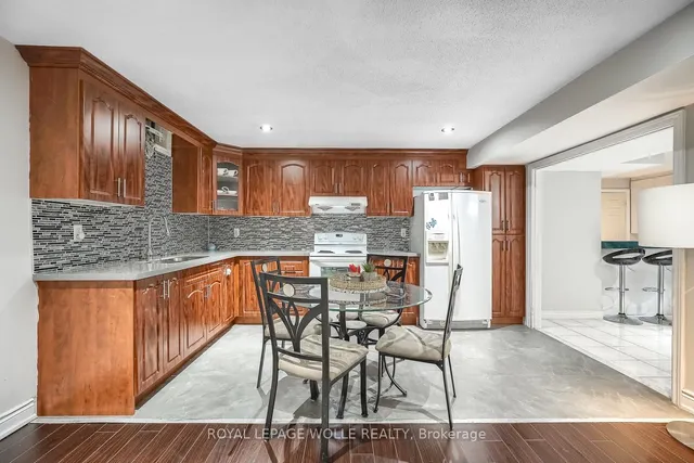 Additional image 35 of 85 Gennela Sq