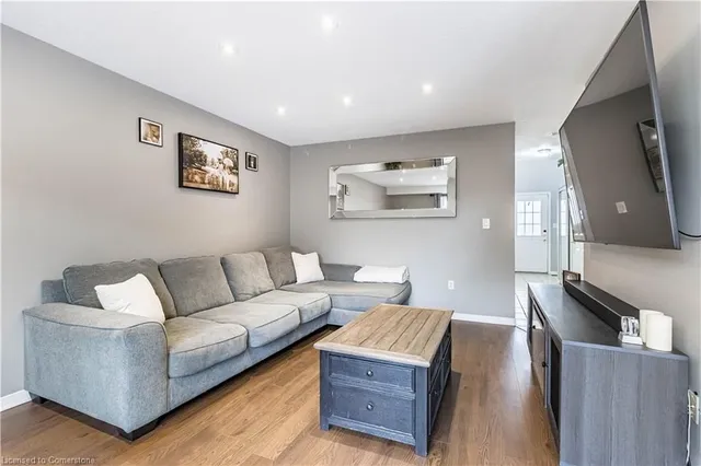 Additional image 13 of 485 Green Rd Unit 42