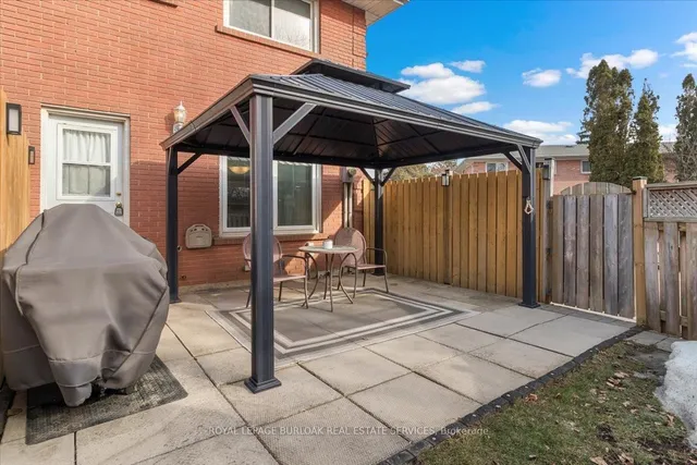 Additional image 23 of 2101A Meadowbrook Dr