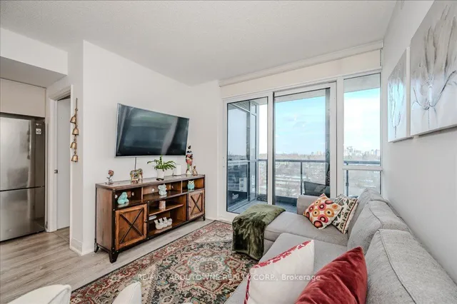 Additional image 11 of 26 Gibbs Rd Unit 926