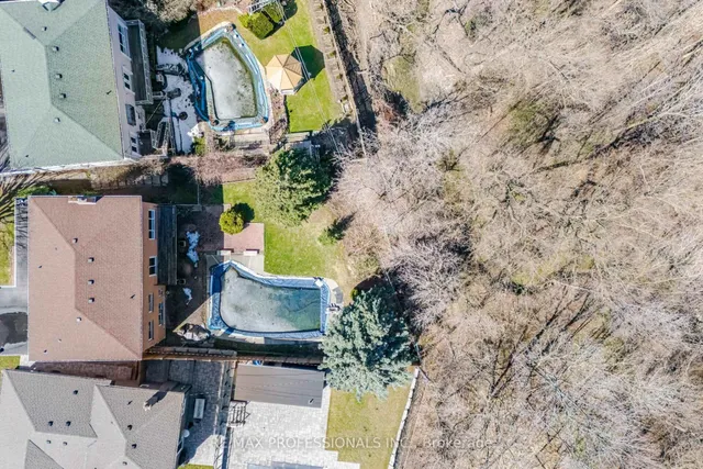 Additional image 44 of 37 Thicket Rd