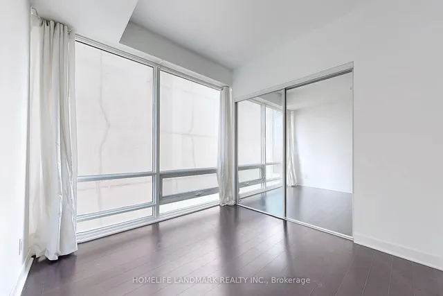 Additional image 20 of 15 Grenville St Unit 1205