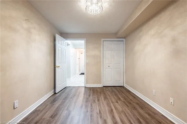 Additional image 18 of 990 Golf Links Rd Unit 106