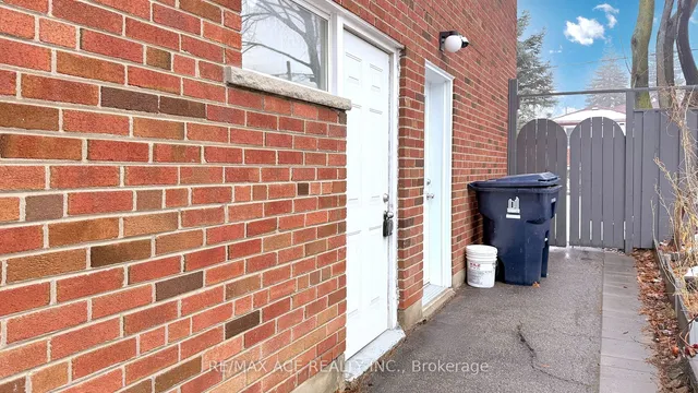 Additional image 40 of 1771 Pharmacy Ave