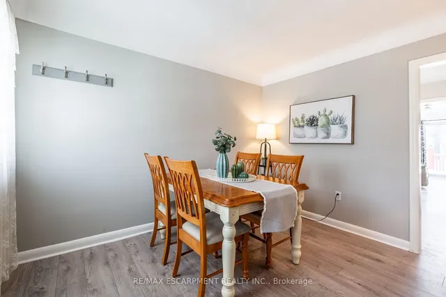 Additional image 6 of 276 BOWMAN St