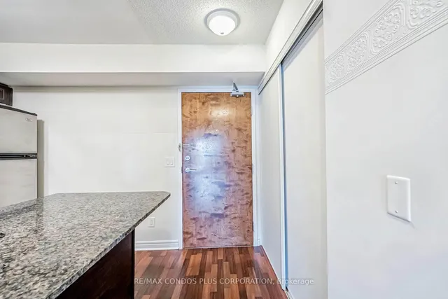 Additional image 5 of 60 Fairfax Cres Unit 227