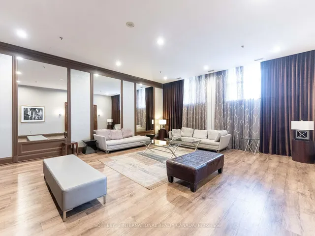 Additional image 23 of 438 Richmond St Unit 1406