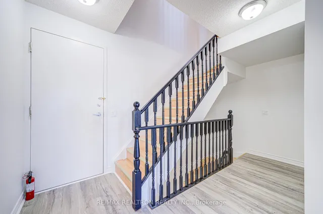 Additional image 20 of 119 Omni Dr Unit 18