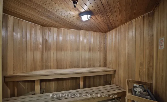 Additional image 29 of 5 Rowntree Rd Unit 404