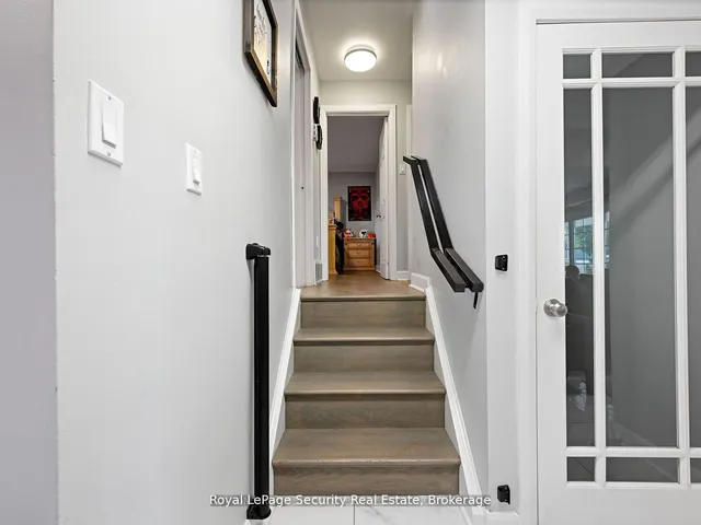 Additional image 21 of 2 Maitland Ave