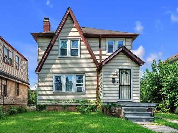 9279 Cheyenne St, Detroit, MI 48228